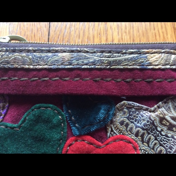 Lucky Brand🍀Velvet Applique Heart Coin Purse. - Picture 13 of 13